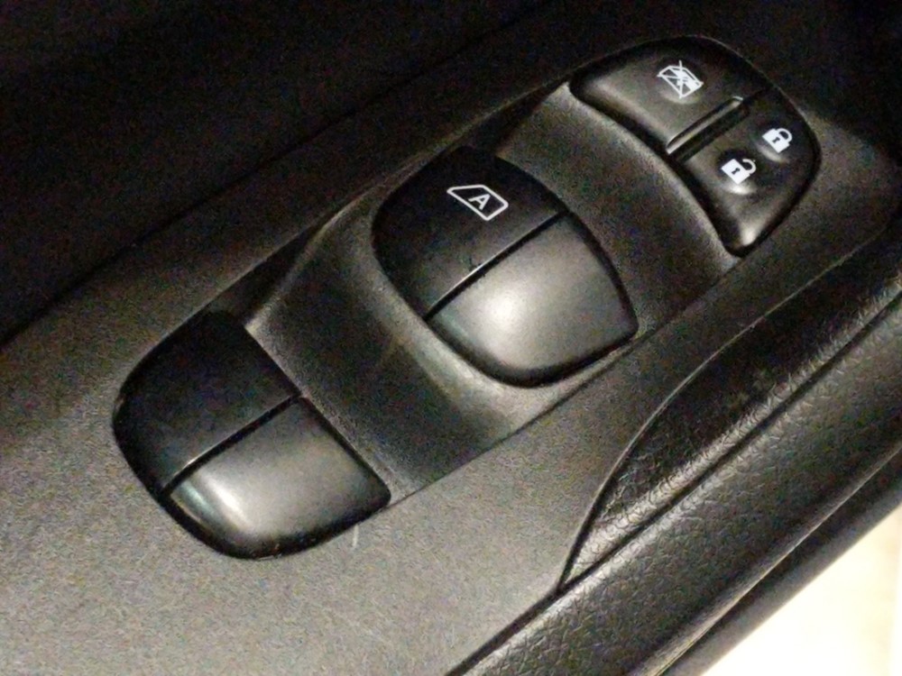 2015 Nissan Altima - Driver Power Windows/Lock Control