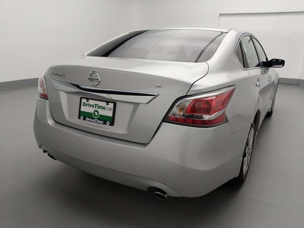 2015 Nissan Altima - Passenger Rear Trunk