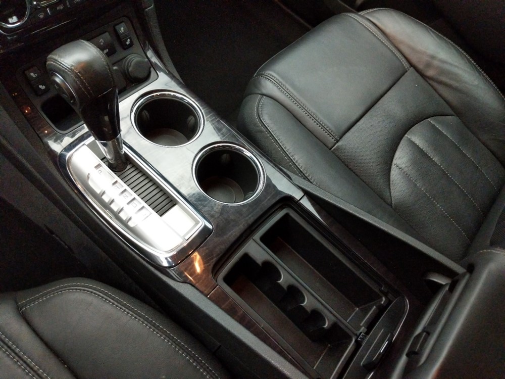 2016 Buick Enclave - Center Console/Cup Holders