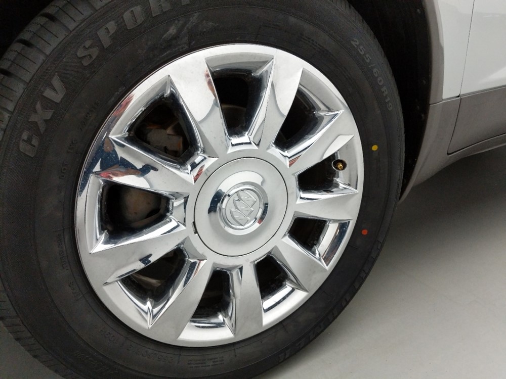 2012 Buick Enclave - Wheel