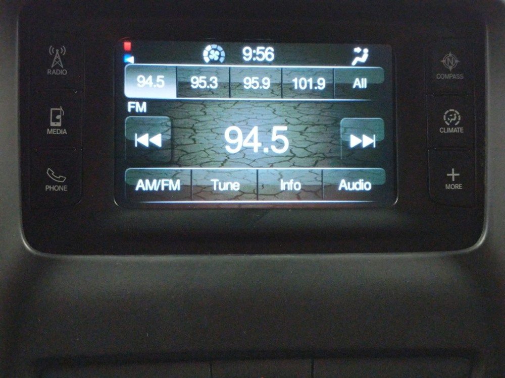 2015 Jeep Cherokee - Stereo Package