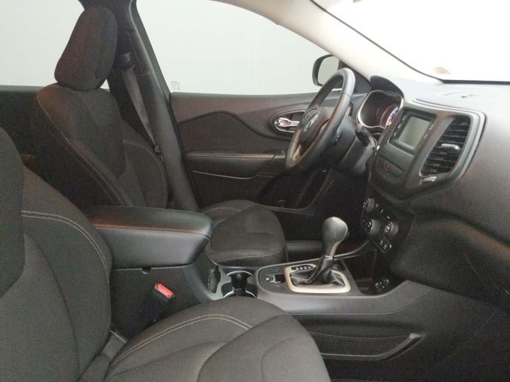2015 Jeep Cherokee - Passenger Front Seat