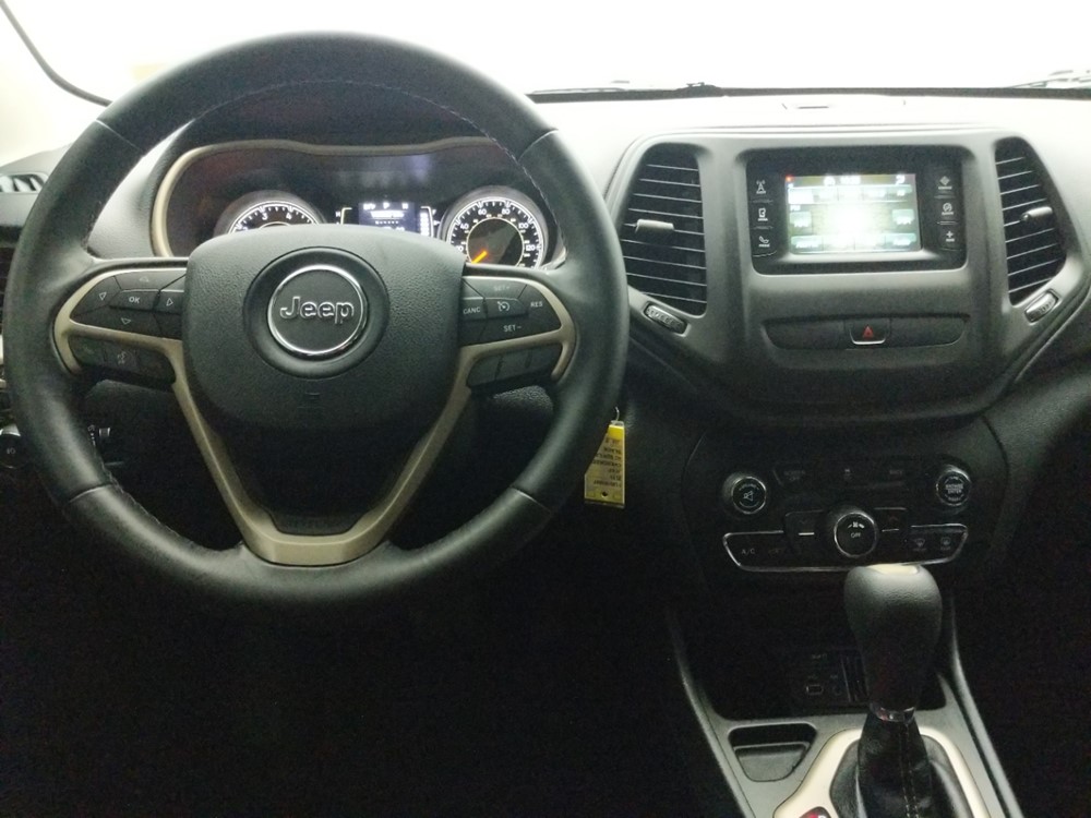 2015 Jeep Cherokee - Driver Dash