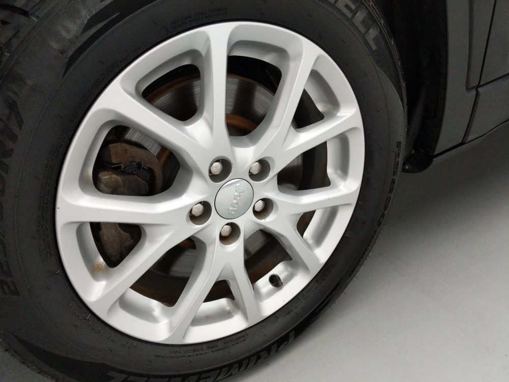 2015 Jeep Cherokee - Wheel