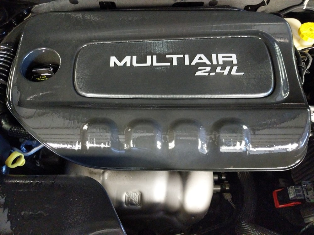 2015 Jeep Cherokee - Engine