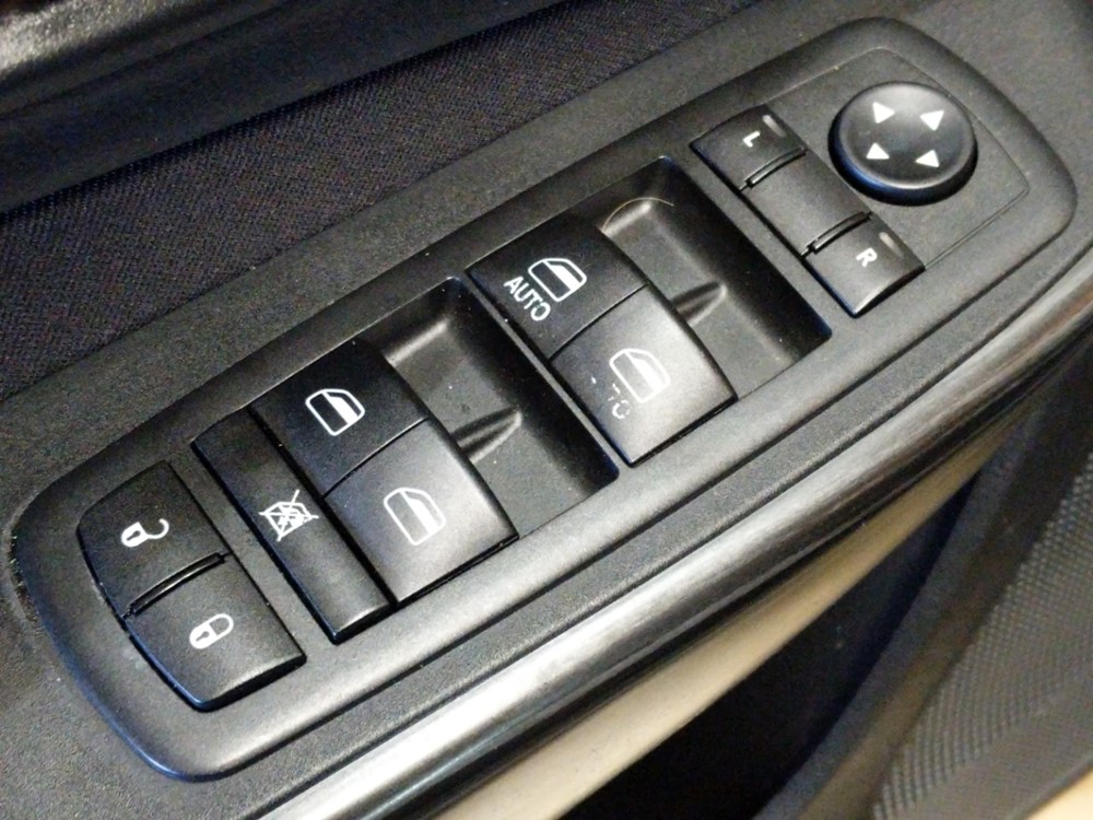 2015 Jeep Cherokee - Driver Power Windows/Lock Control