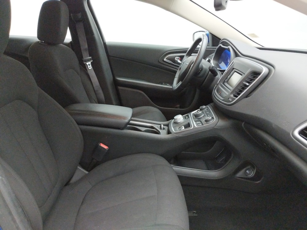 2015 Chrysler 200 - Passenger Front Seat