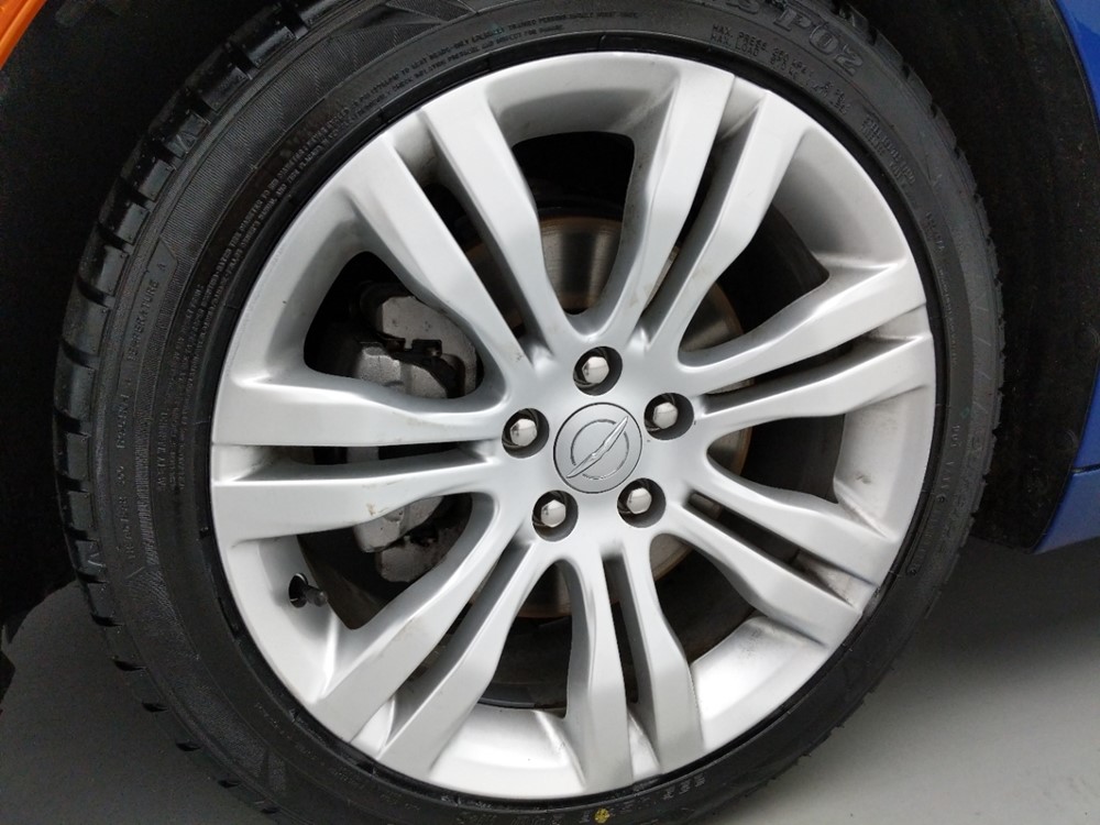 2015 Chrysler 200 - Wheel