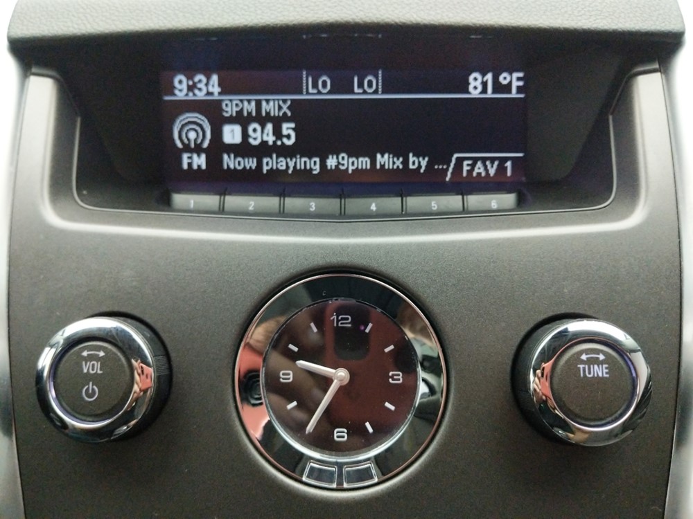 2012 Cadillac SRX - Stereo Package