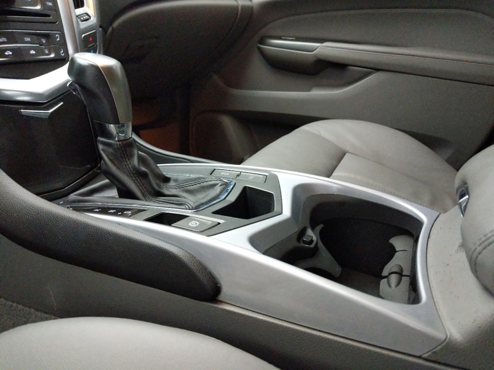 2012 Cadillac SRX - Center Console/Cup Holders