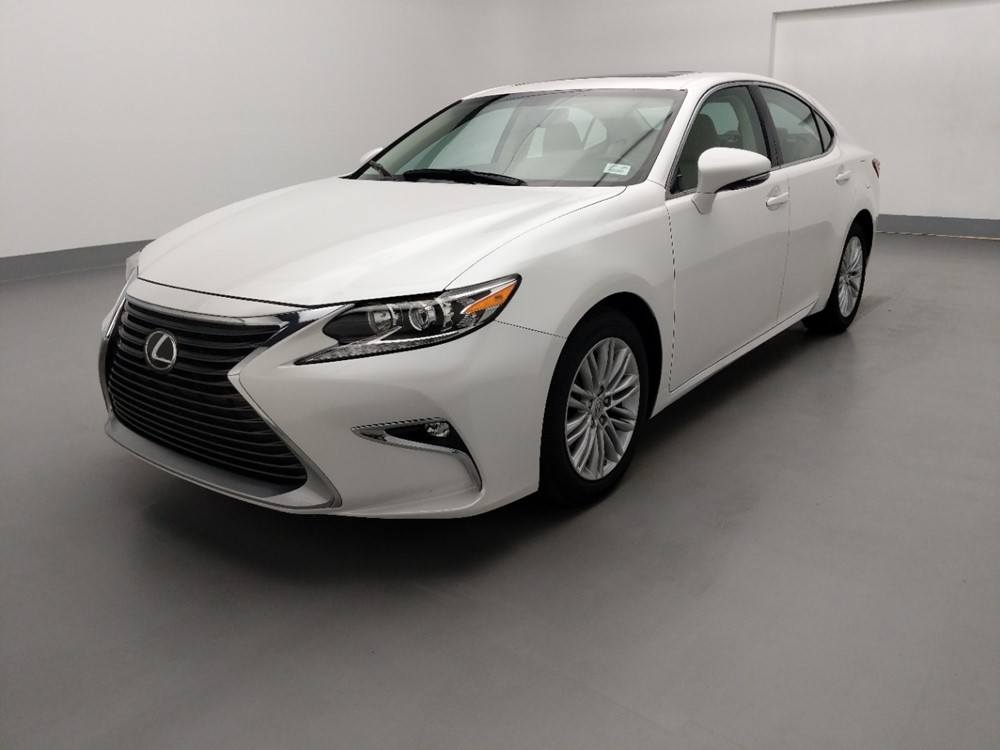 Used 2016 Lexus ES 350 Driver Front Bumper