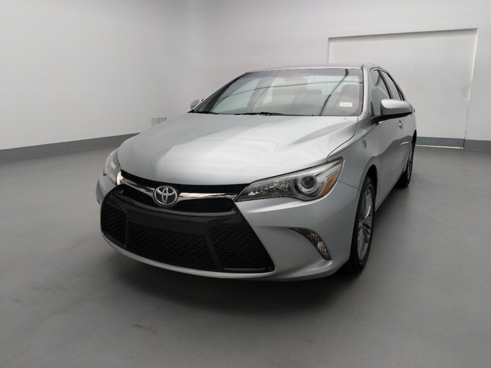 Used 2017 Toyota Camry Driver Front Bumper