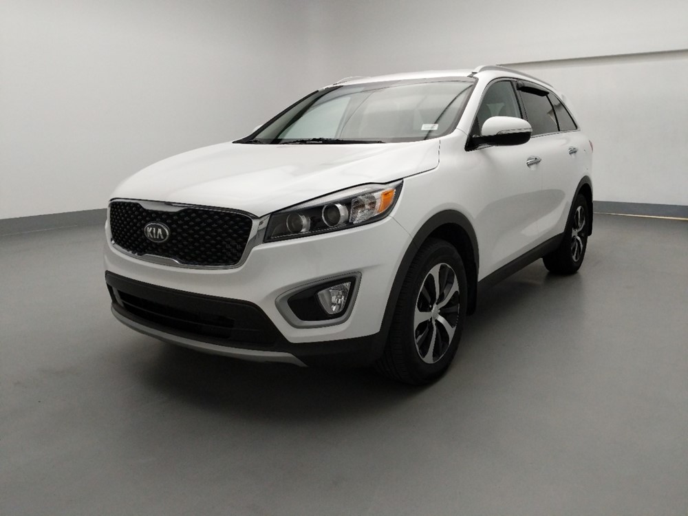 Used 2017 Kia Sorento Driver Front Bumper