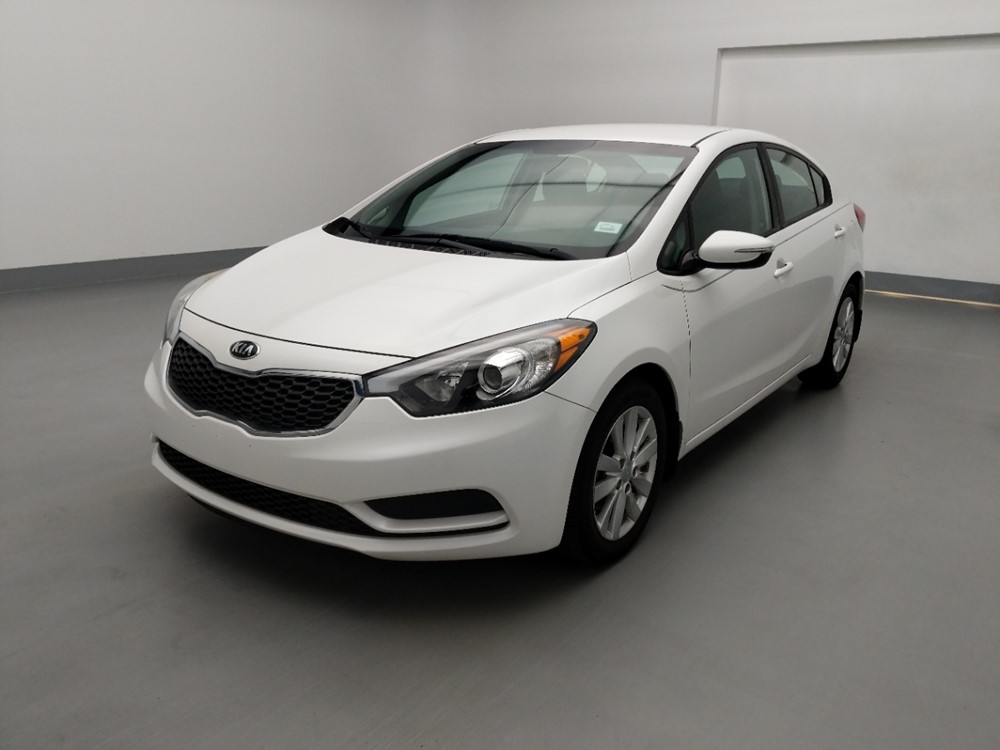 Used 2016 Kia Forte Driver Front Bumper