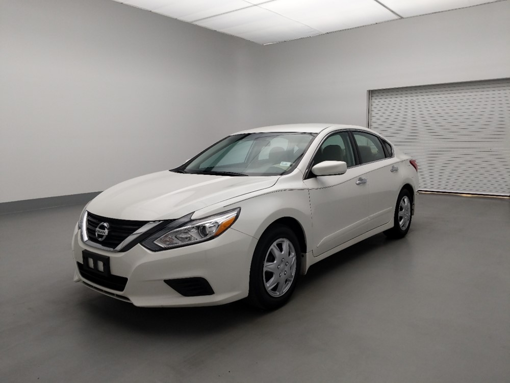 Used 2017 Nissan Altima Driver Front Bumper