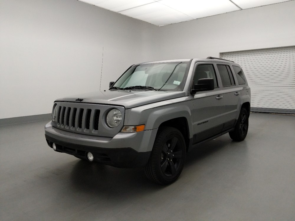 Used 2015 Jeep Patriot Driver Front Bumper