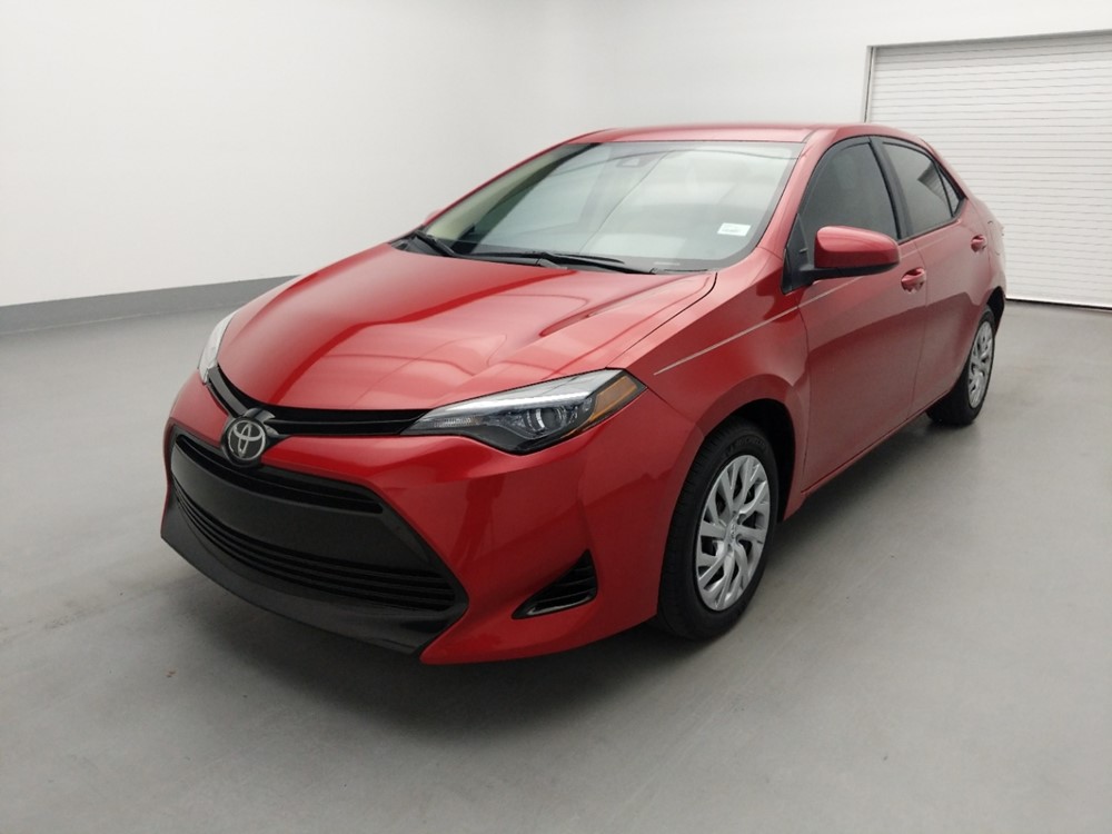 Used 2018 Toyota Corolla Driver Front Bumper