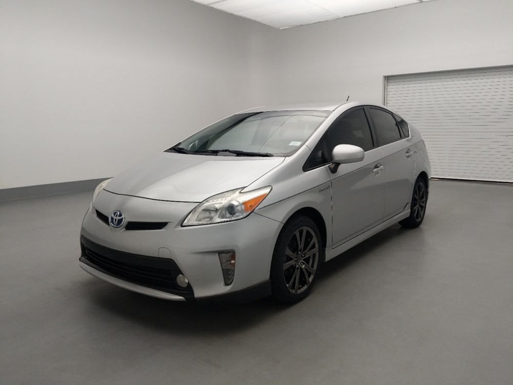 Used 2013 Toyota Prius Driver Front Bumper
