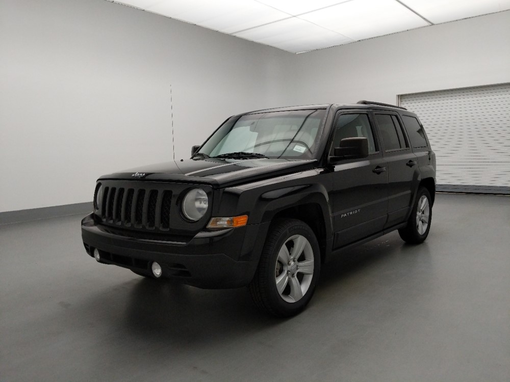 Used 2013 Jeep Patriot Driver Front Bumper