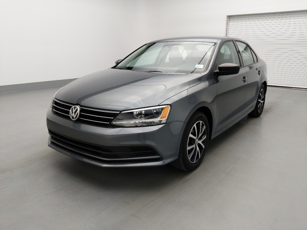 Used 2016 Volkswagen Jetta Driver Front Bumper