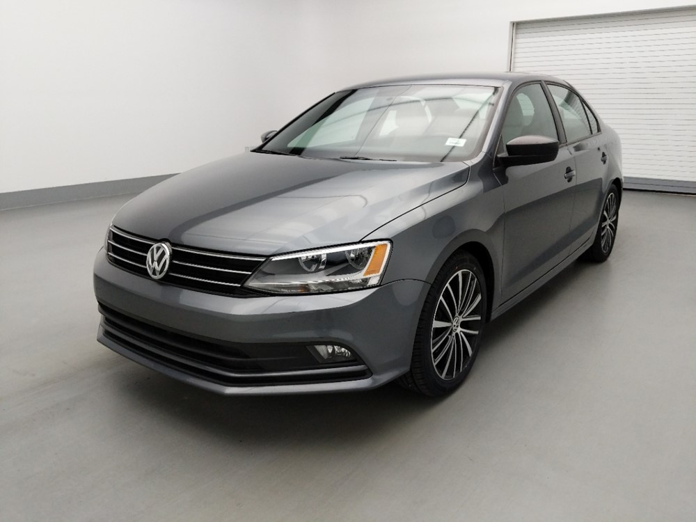 Used 2016 Volkswagen Jetta Driver Front Bumper