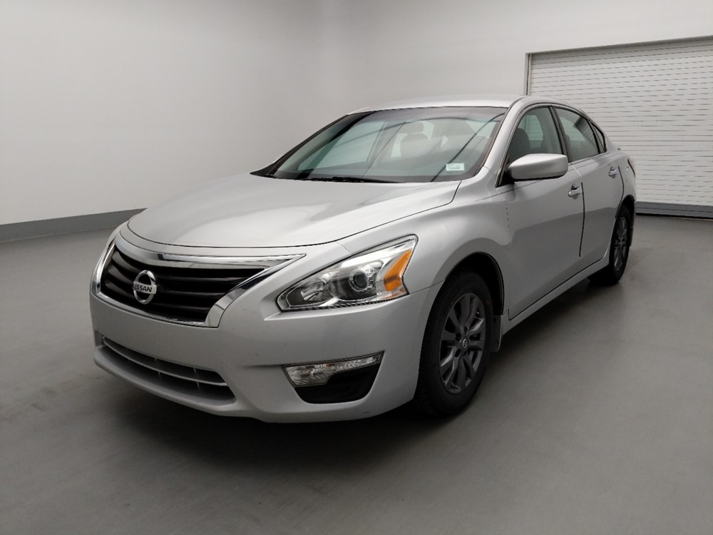 Used 2015 Nissan Altima Driver Front Bumper