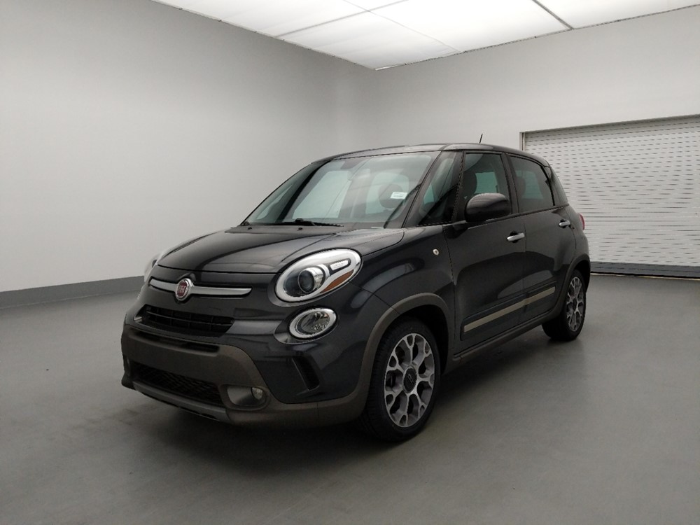 Used 2014 FIAT 500L Driver Front Bumper
