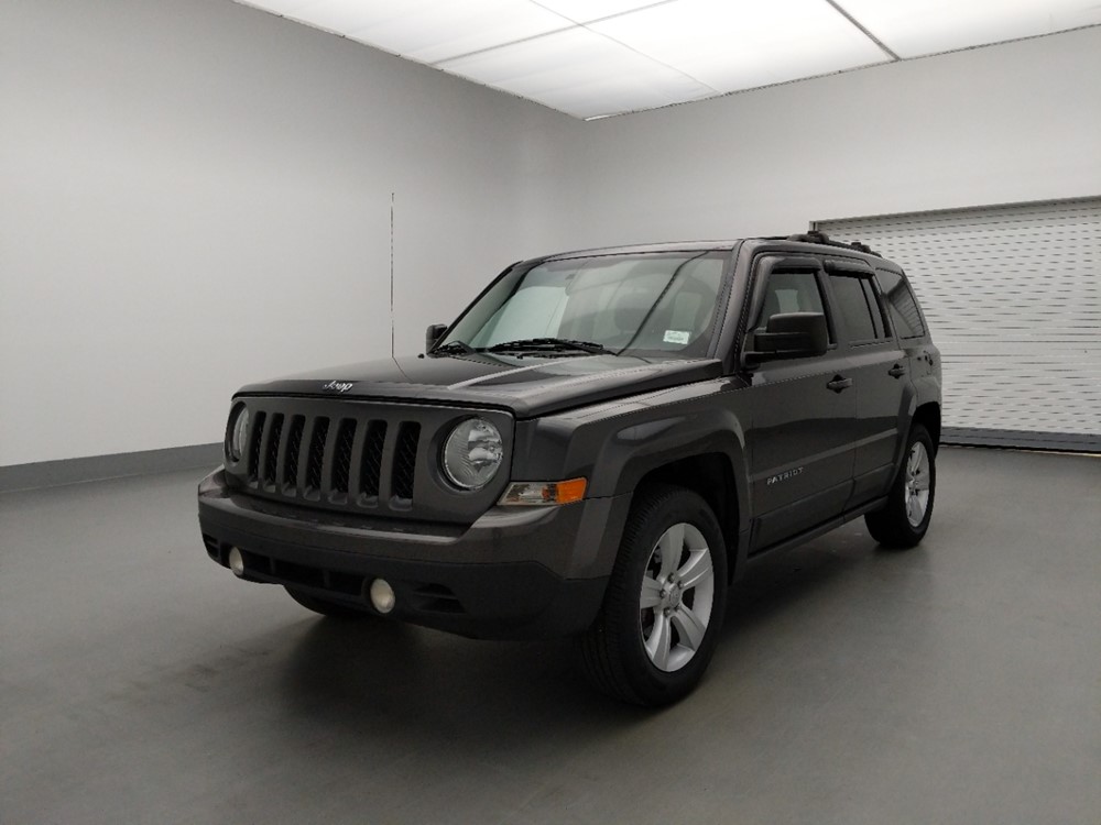 Used 2015 Jeep Patriot Driver Front Bumper