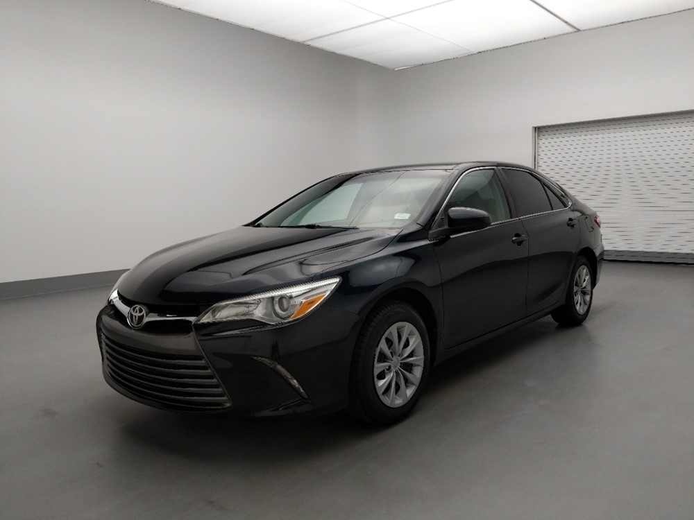Used 2016 Toyota Camry Driver Front Bumper