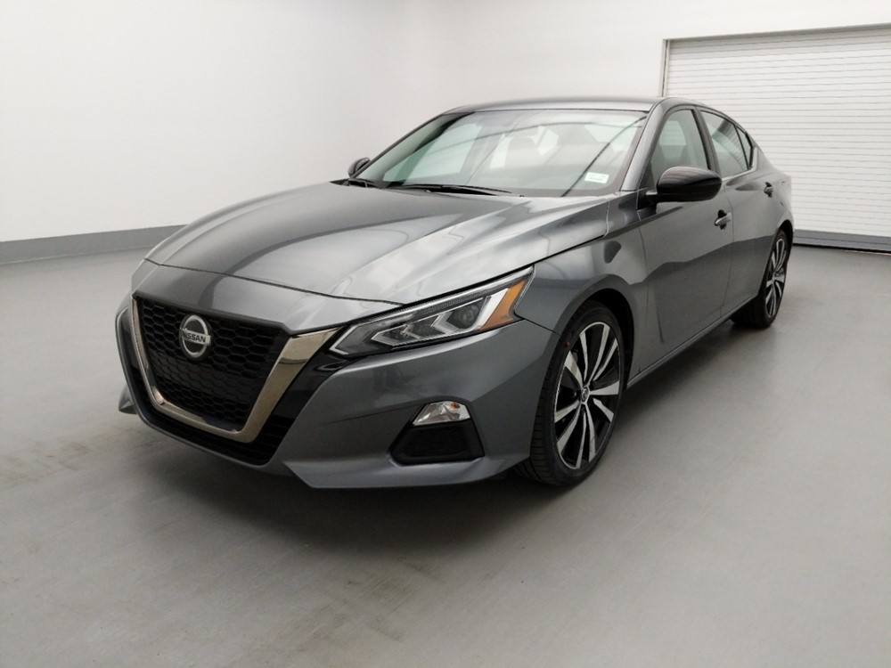 Used 2019 Nissan Altima Driver Front Bumper