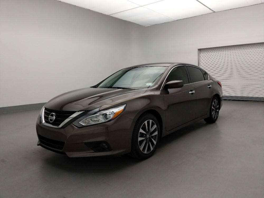 Used 2017 Nissan Altima Driver Front Bumper
