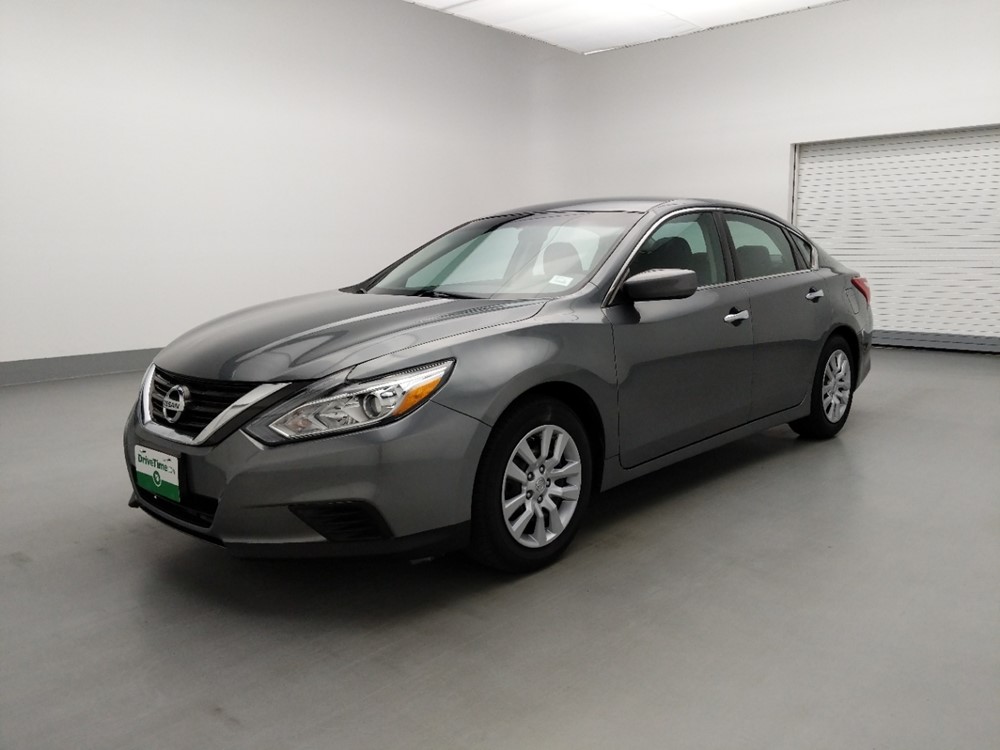 Used 2017 Nissan Altima Driver Front Bumper