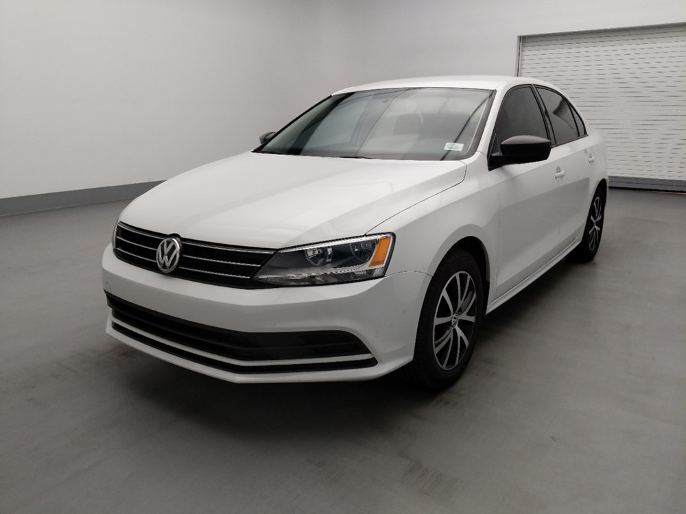 Used 2016 Volkswagen Jetta Driver Front Bumper
