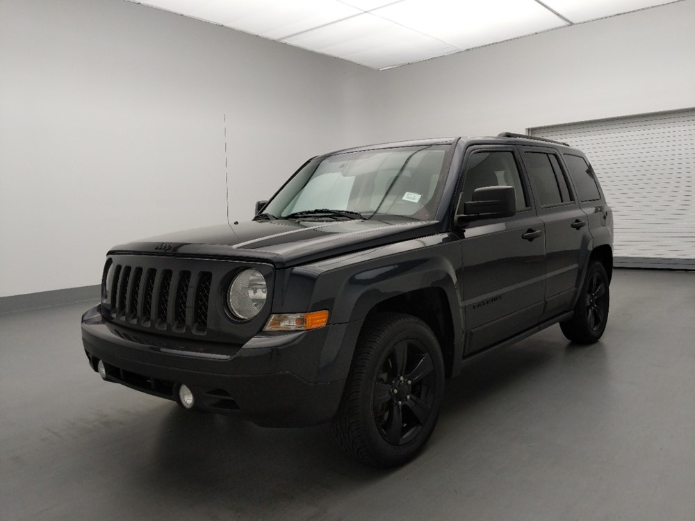 Used 2015 Jeep Patriot Driver Front Bumper