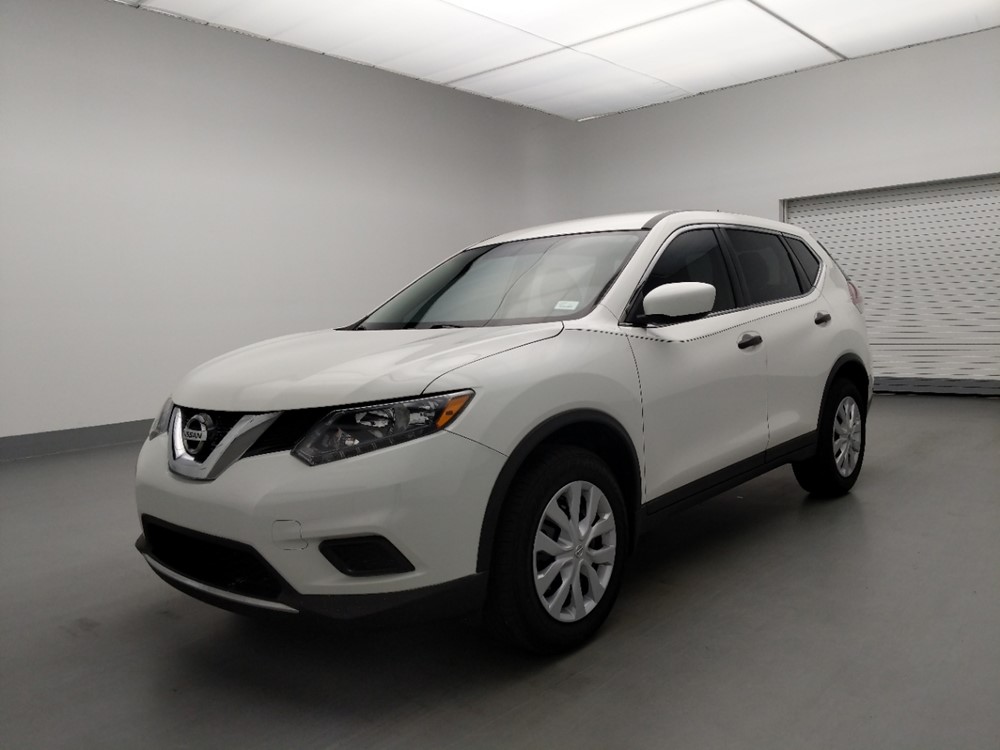 Used 2016 Nissan Rogue Driver Front Bumper