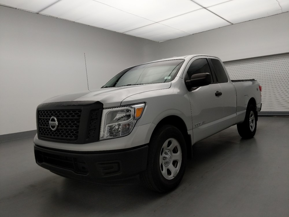 Used 2017 Nissan Titan Driver Front Bumper