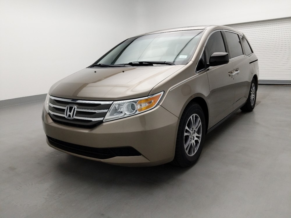 Used 2011 Honda Odyssey Driver Front Bumper