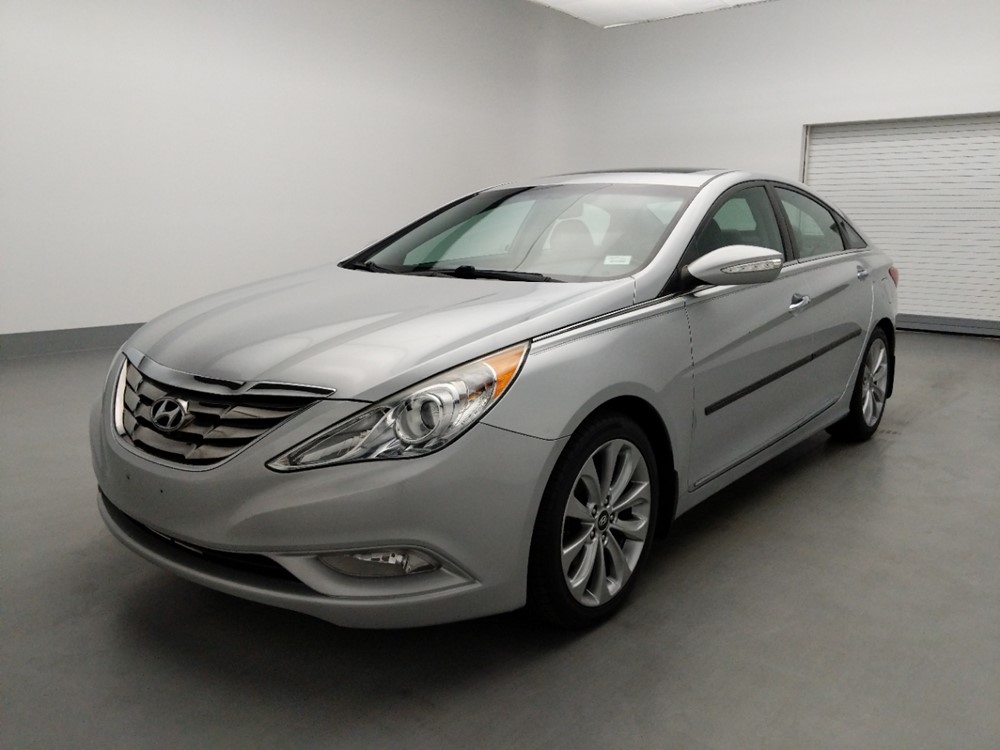 Used 2013 Hyundai Sonata Driver Front Bumper