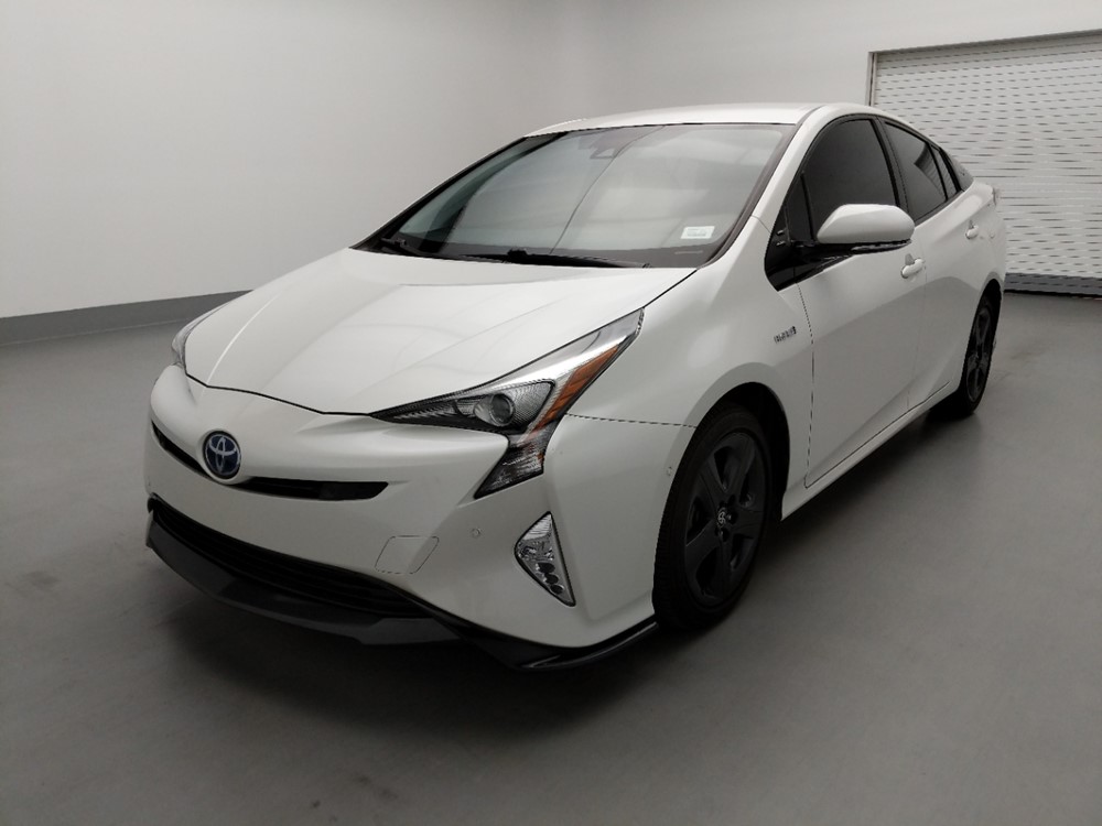 Used 2017 Toyota Prius Driver Front Bumper