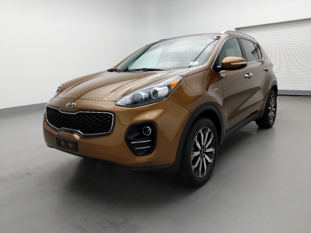 Used 2017 Kia Sportage Driver Front Bumper