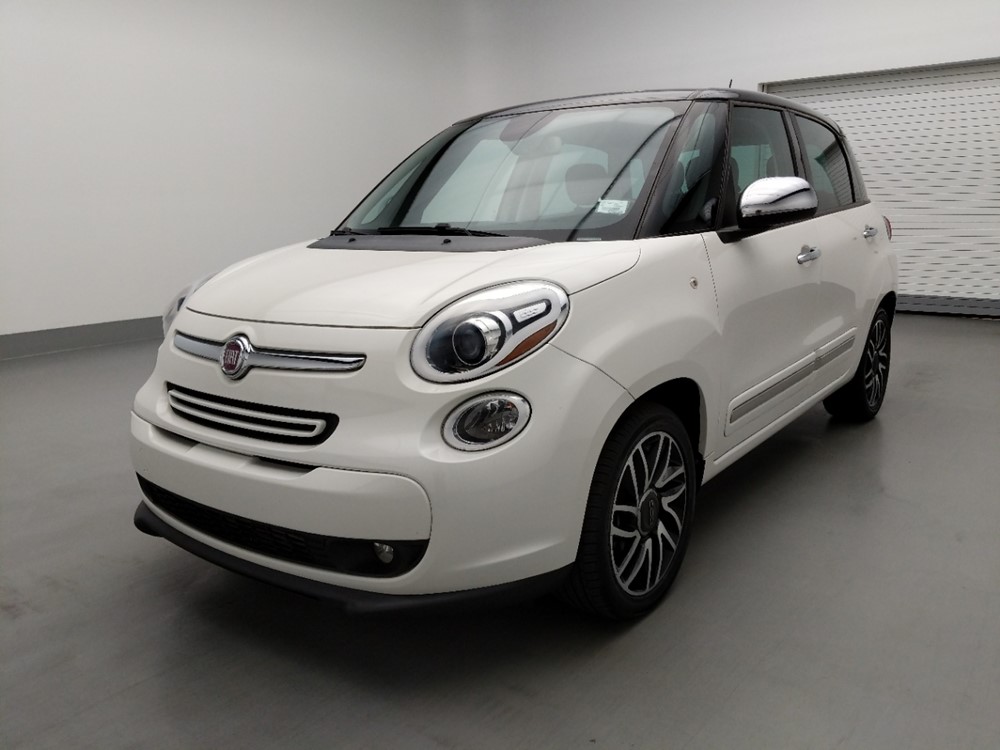 Used 2015 FIAT 500L Driver Front Bumper