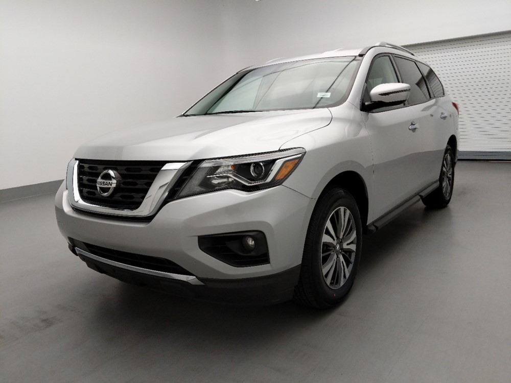 Used 2019 Nissan Pathfinder Driver Front Bumper