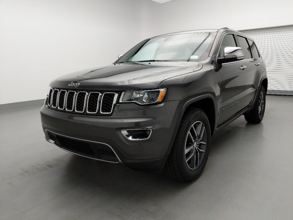 Used 2017 Jeep Grand Cherokee Driver Front Bumper