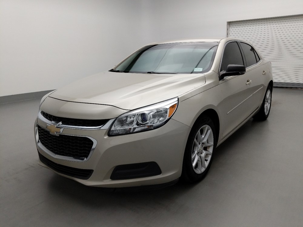 Used 2015 Chevrolet Malibu Driver Front Bumper