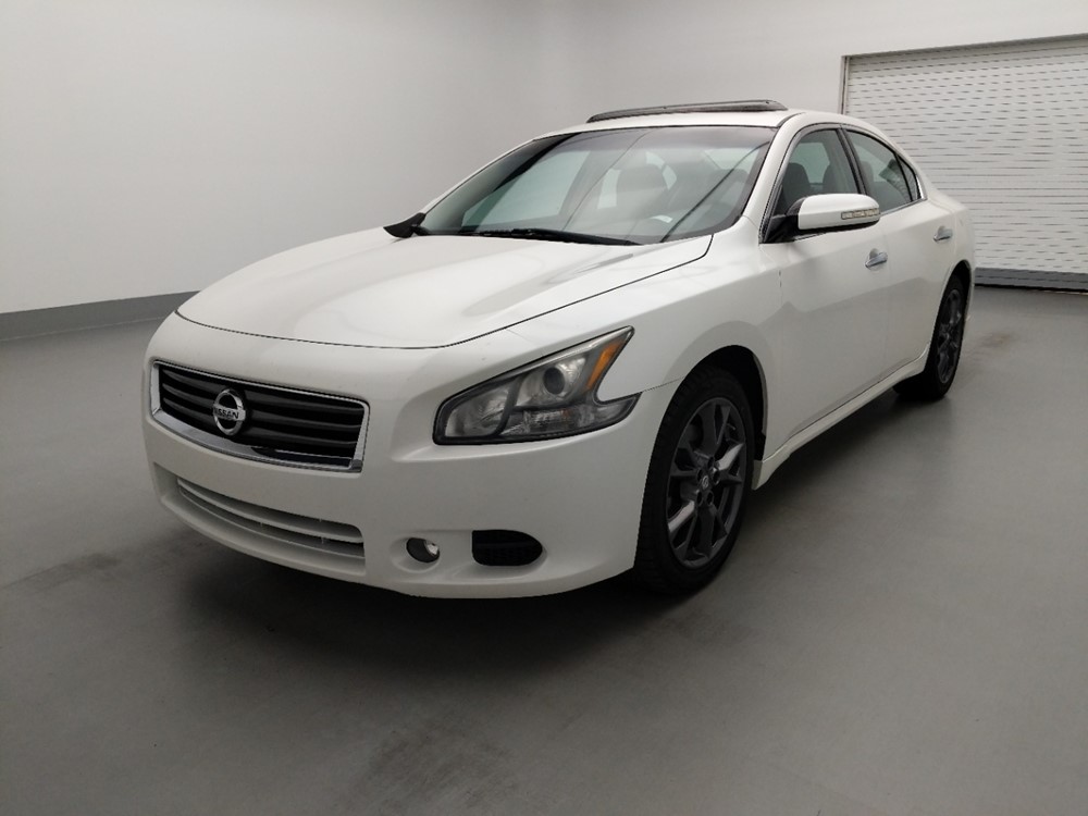 Used 2014 Nissan Maxima Driver Front Bumper