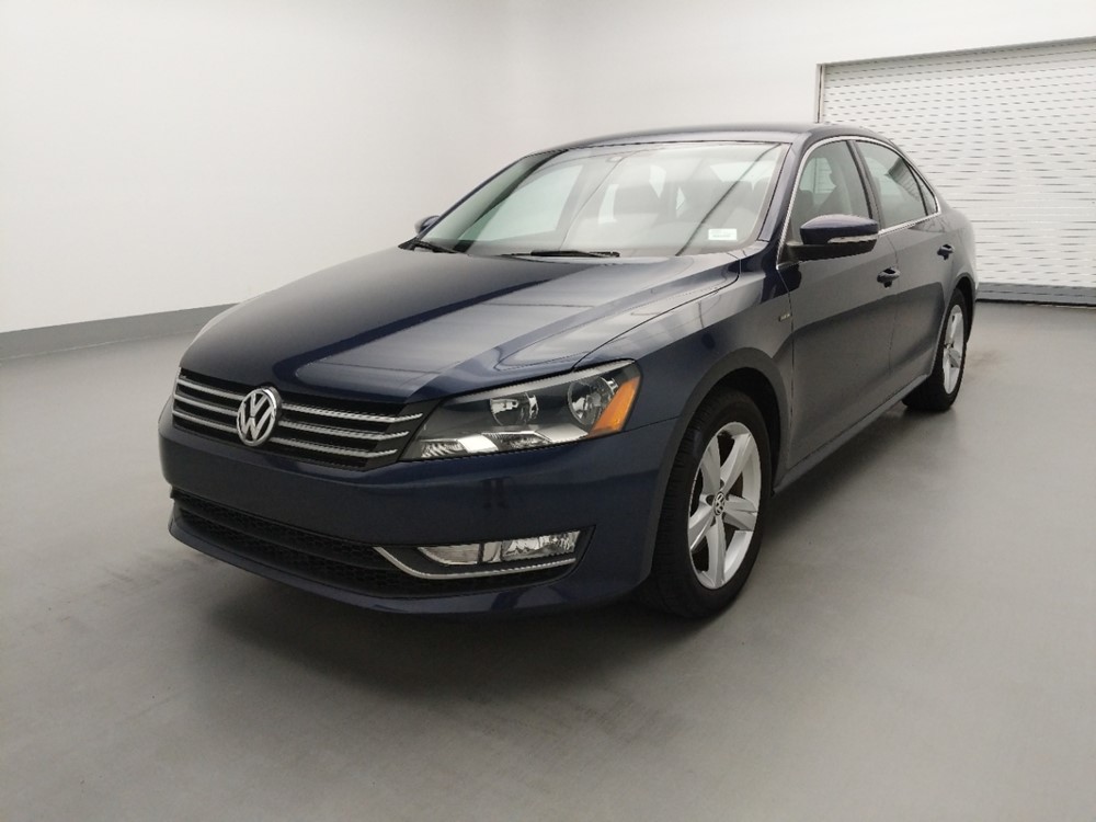 Used 2015 Volkswagen Passat Driver Front Bumper