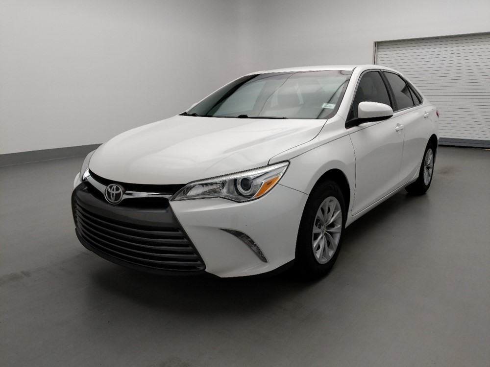 Used 2015 Toyota Camry Driver Front Bumper