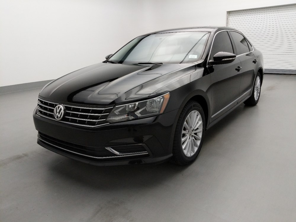 Used 2016 Volkswagen Passat Driver Front Bumper
