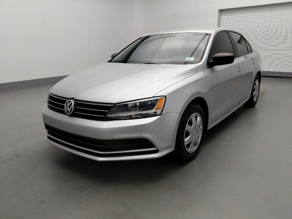 Used 2016 Volkswagen Jetta Driver Front Bumper