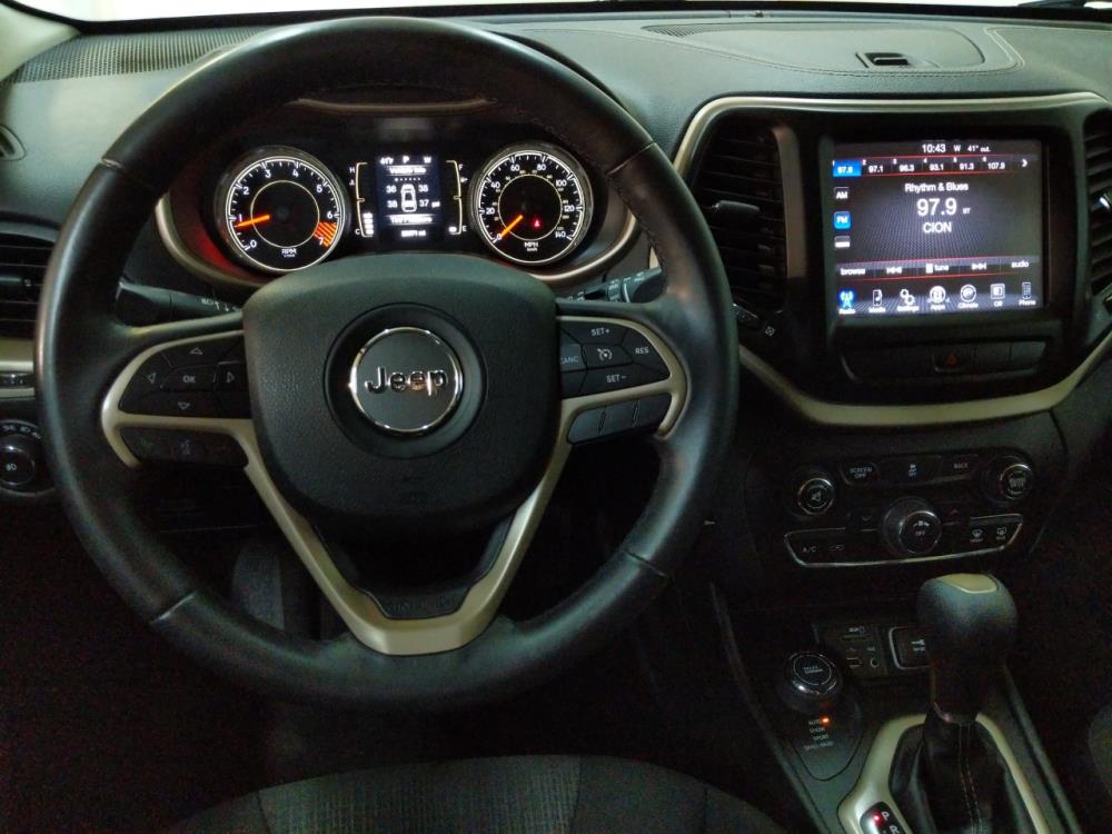 2015 Jeep Cherokee - Driver Dash